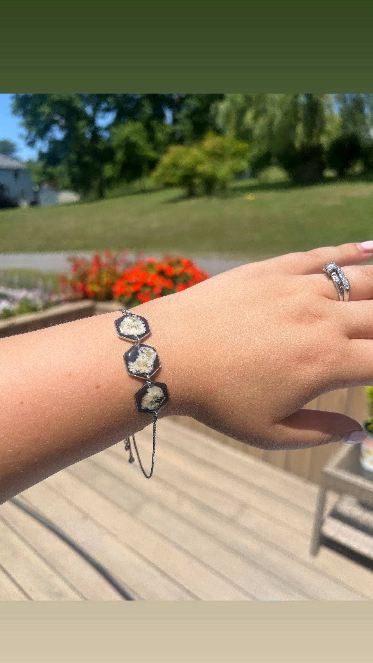 Black Adjustable Bracelet| Baby’s Breath