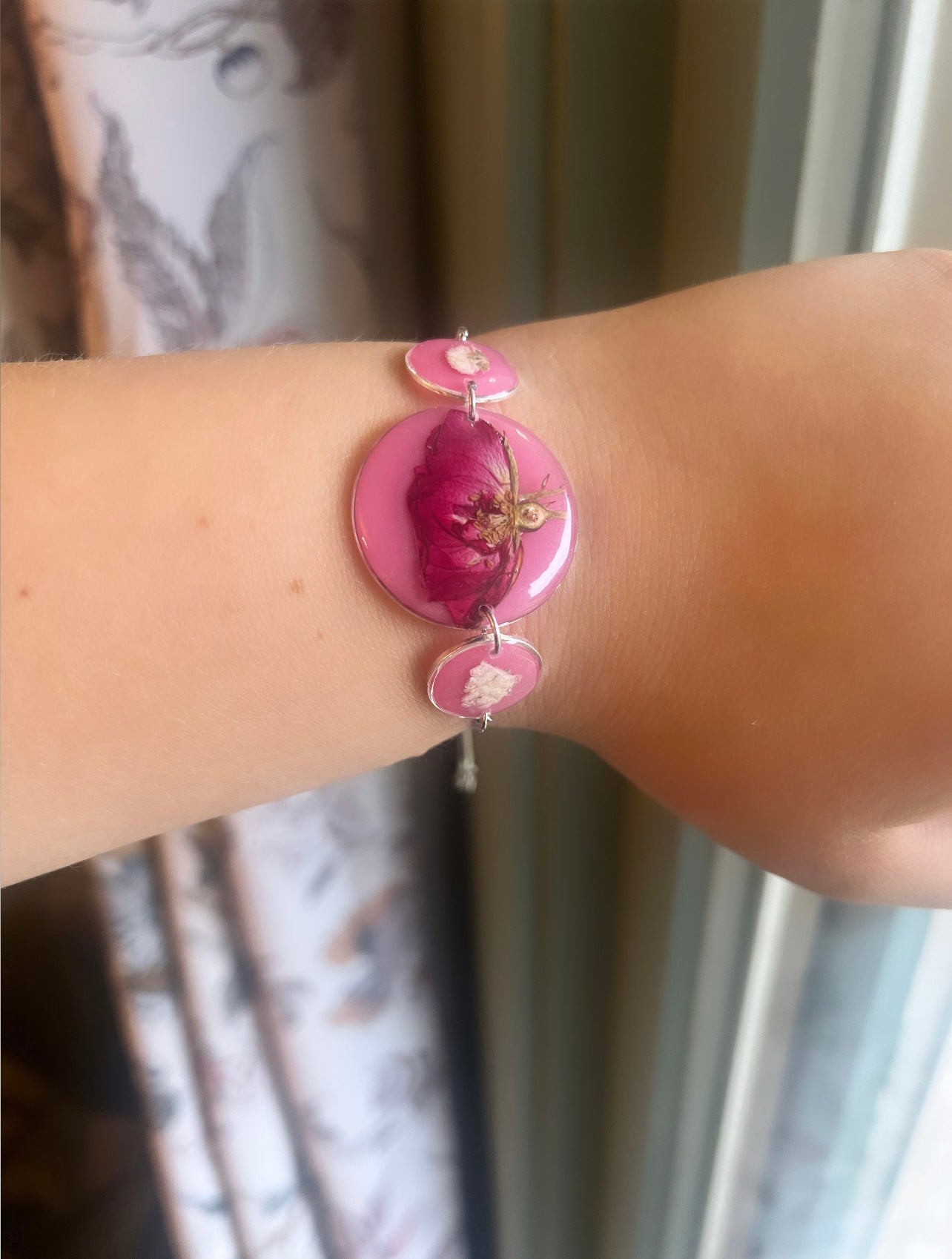 Pink/Silver Adjustable Bracelet| Rose & Baby’s Breath