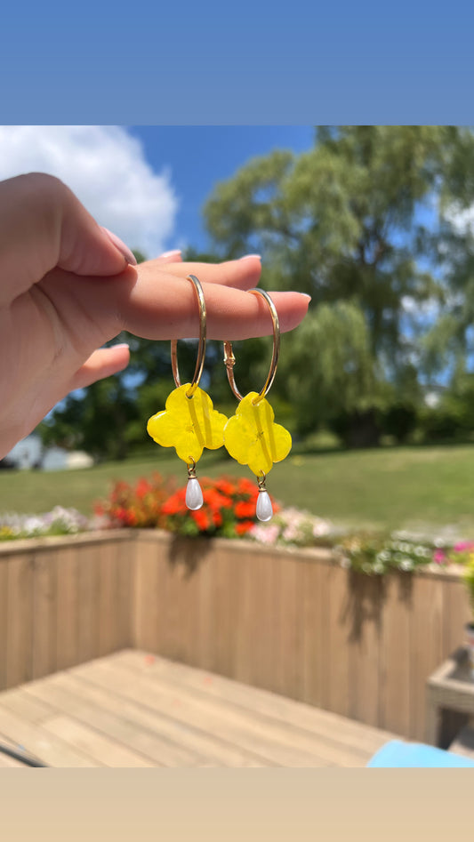 Yellow Hydrangea Hoops